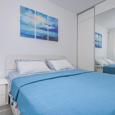 1 Bedroom Beautiful Apartment In Башка-Вода Экстерьер фото