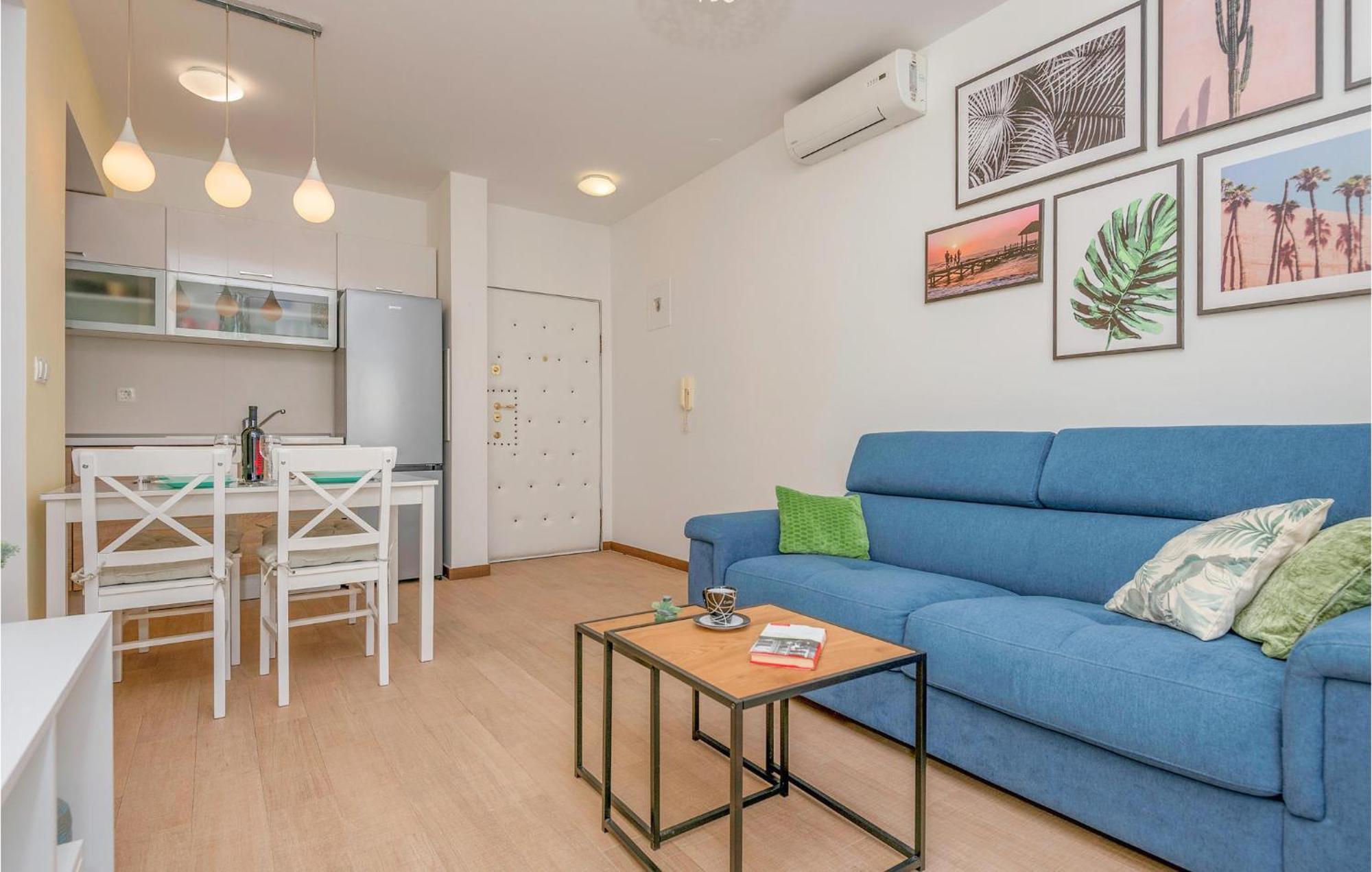 1 Bedroom Beautiful Apartment In Башка-Вода Экстерьер фото